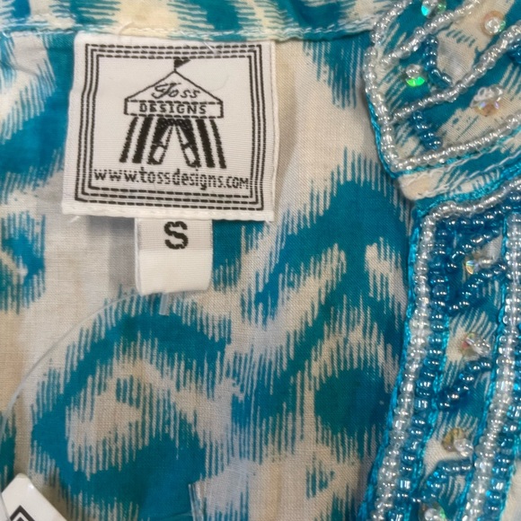 NWT beach cover up SMALL - Picture 2 of 5